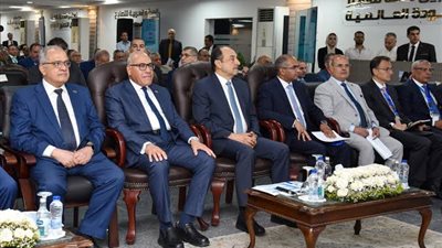 تعاون بين الحكومة والقطاع الخاص لتوطين تكنولوجيا التصنيع الذكي