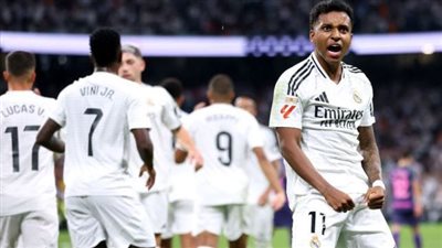 أزمة داخل ريال مدريد قبل الكلاسيكو.. اشتباك بين فالفيردي وتشواميني يثير القلق داخل غرفة الملابس