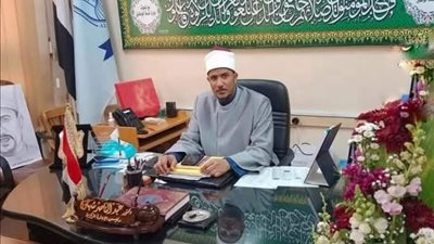 الدكتور «شهاوي» يهنئ أوائل الشهادتين الإبتدائية والإعدادية الأزهرية بكفر الشيخ