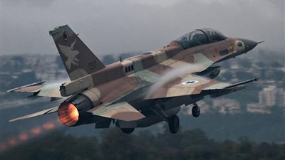 الحرس الثوري الإيراني يسقط طائرة مسيرة إسرائيلية قرب منشأة نطنز النووية