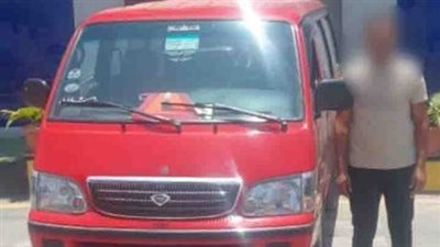 ضبط سائق ميكروباص سار عكس الاتجاه بالشرقية