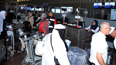 مصر للطيران تسير 21 رحلة جوية غدًا لعودة حجاج بيت الله الحرام