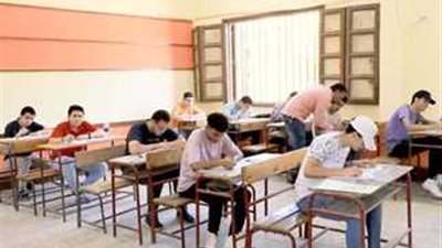 بدء امتحان اللغة العربية لطلاب الثانوية العامة