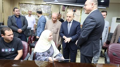 وزير العمل ومحافظ كفرالشيخ يسلّمان عقود عمل لذوي الهمم وشهادات لأوائل خريجي الدورات التدريبية