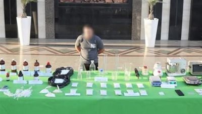 ضبط عنصر جنائي بالقليوبية أنشأ معملًا لتصنيع مخدر 