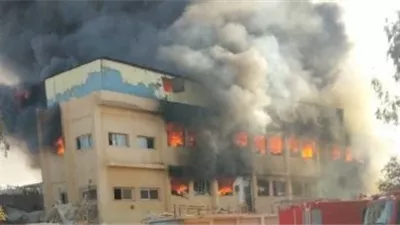 ارتفاع عدد مصابي حريق مصنع أقمشة بالعاشر.. وتوجيه عاجل من محافظ الشرقية