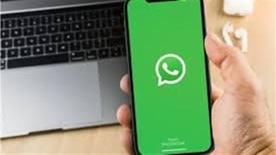 واتساب يطلق ميزة جديدة تتيح إنشاء خلفيات دردشة باستخدام الذكاء الاصطناعي 