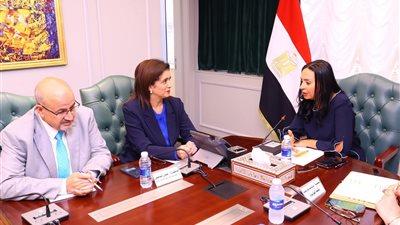 وزيرة التضامن تبحث مع الصحة العالمية التعاون في مكافحة الإدمان