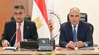 وزيرا الري والتموين يؤكدان أهمية تطوير مصانع إنتاج السكر وتوفيق أوضاعها 