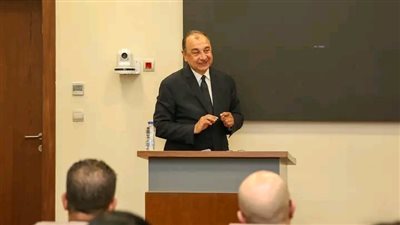 وزارة قطاع الأعمال العام وشركاتها التابعة تنظم وقفة توعوية شاملة لرفع الوعي بإجراءات السلامة والصحة المهنية
