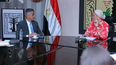 رئيسة المجلس القومي للطفولة تستقبل وفدًا من مؤسسة 