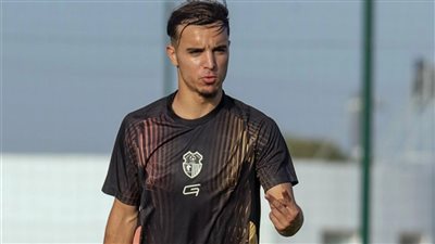 عبدالحميد معالي يقترب من دخول قائمة الزمالك قبل مواجهة المصري
