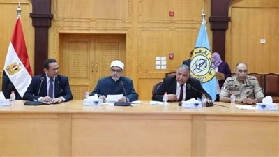 رئيس جامعة الأزهر يشيد بتنظيم 100 دورة للتربية الوطنية للطالبات