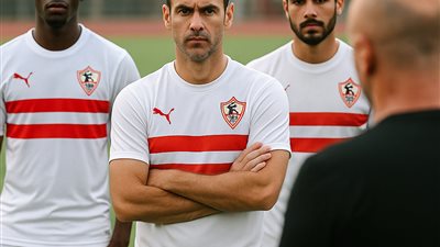 محاضرة فنية من فيريرا للاعبي الزمالك قبل المران