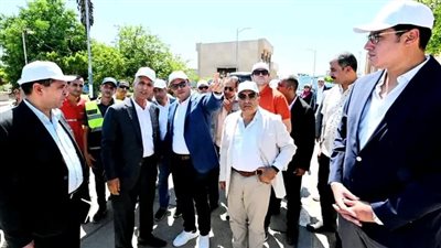 وزير الإسكان ومحافظ الدقهلية يتفقدان توسعات محطة مياه شرب بلقاس 