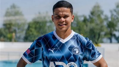 بيراميدز يدعم هجومه بالبرازيلي إيفرتون داسيلفا