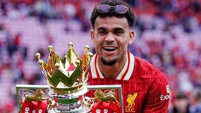 ليفربول يمنح الضوء الأخضر لدياز للرحيل نحو بايرن ميونخ 