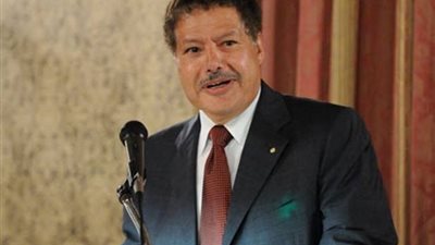 9 سنوات على رحيل أحمد زويل.. مخترع 