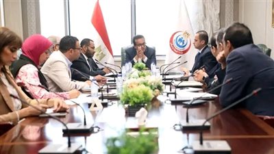 وزير الصحة يعقد اجتماعًا لمتابعة توافر مخزون آمن من الأدوية بجميع المنشآت الطبية 