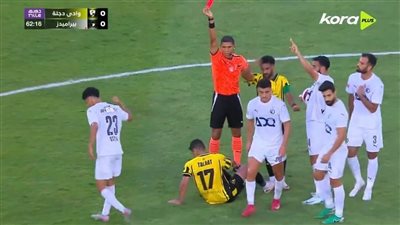 بداية نارية للدوري.. مبارة واحدة تشهد حالتي طرد