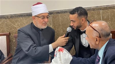 أسرة الدكتور المحرصاوي تشكر الإمام الأكبر وقيادات الأزهر لمشاركتهم فرحة الزواج