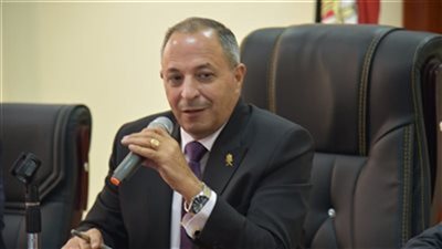 محافظ بورسعيد يعلن قبول جميع المتقدمين لمرحلة رياض الأطفال بنسبة 100%