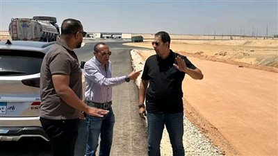 رئيس جهاز مدينة سفنكس الجديدة يتفقد مشروعات الطرق والمرافق