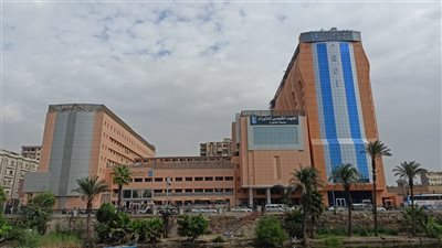 اعتماد مركز الأبحاث الإكلينيكية بمعهد الأورام بجامعة القاهرة يعزز ريادته البحثية 