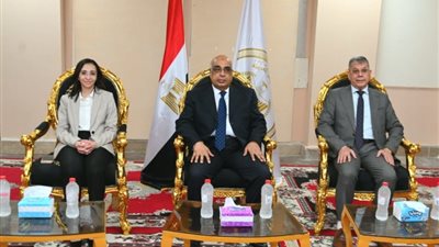 وزير العدل ومحافظ البحيرة يتفقدان أعمال تطوير مبنى المحكمة الابتدائية القديم بدمنهور