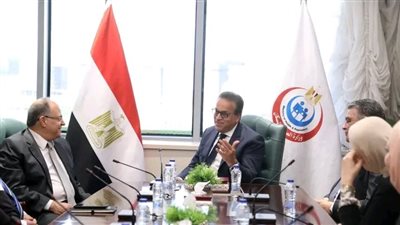 وزير الصحة والسكان يعقد اجتماعًا مع مجموعة BDR الهندية لدعم توطين صناعة الدواء 