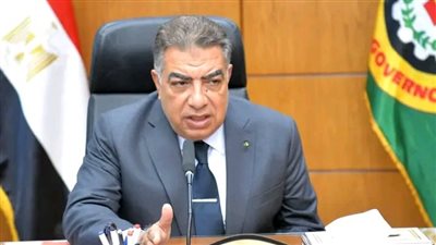 محافظ الدقهلية يتابع حملة مشتركة للكشف عن تعاطي المواد المخدرة والمخالفات المرورية بشارع الجيش بالمنصورة 