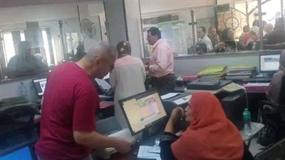 محافظ الدقهلية: نتابع على مدار الساعة انتظام العمل واستقبال طلبات المواطنين بالمراكز التكنولوجية