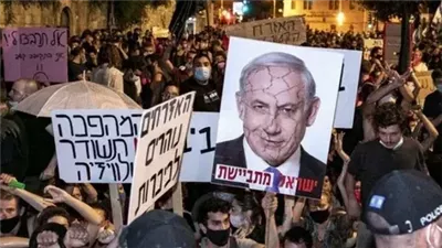 تظاهرات حاشدة في تل أبيب تطالب بصفقة لتبادل الأسرى والمحتجزين 