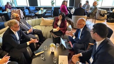 وزير الري يلتقي المبعوث الفنلندي الخاص لشئون المياه لبحث مجالات التعاون المشترك بين مصر وفنلندا في مجال المياه