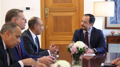 وزيرا الخارجية والبترول يلتقيان رئيس جمهورية قبرص لبحث تعزيز العلاقات بين البلدين 