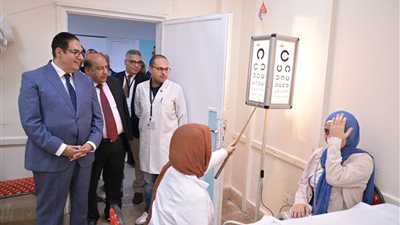 بمستشفى الطلبة.. بدء توقيع الكشف الطبي على الطلاب الجدد بجامعة القاهرة