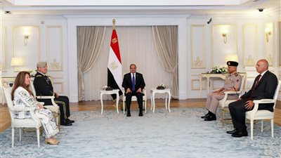 السيسي: مناورات 