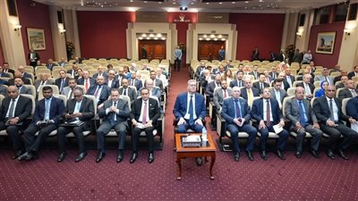 وزير البترول يجتمع بالشركات العالمية لتعزيز الشراكات الاستثمارية والاستدامة