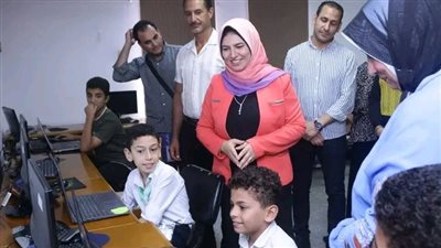 نائب محافظ دمياط تتفقد لجان تحكيم مبادرة 