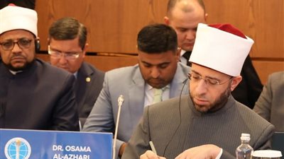 وزير الأوقاف يشارك في القمة الدولية الثامنة لزعماء الأديان بعاصمة كازاخستان
