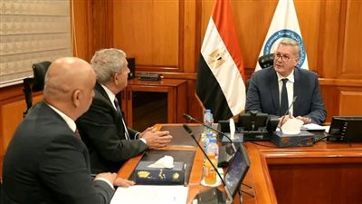 وزير البترول يبحث مع شركات عالمية فرص الاستثمار في قطاع التعدين المصري