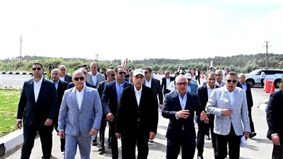 رئيس الوزراء يفتتح محطة ومأخذ المياه بالقنطرة غرب الصناعية بتكلفة 475.8 مليون جنيه