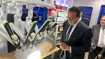 وزير الصحة يلتقي مسئولي ميدبوت لبحث التعاون في تطوير التكنولوجيا الطبية والجراحة الروبوتية