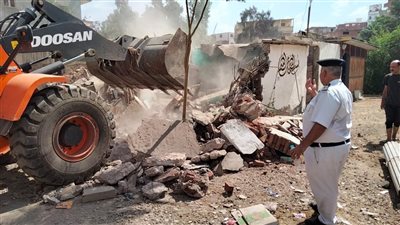 إزالة أكثر من 1000 حالة إشغال في حملة مكبرة بحي المنتزه أول بالإسكندرية