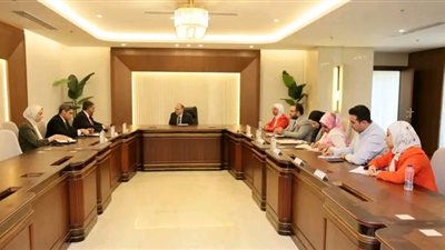 رئيس هيئة الدواء فى اجتماع مع شركة أورجانون لبحث سبل تعزيز التوسع فى السوق المحلى