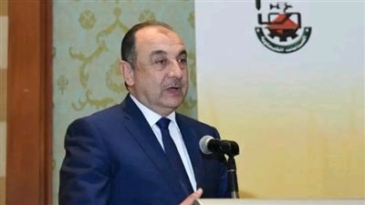 وزير قطاع الأعمال يهنئ قداسة البابا تواضروس الثاني والأخوة الأقباط بعيد الميلاد