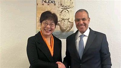 وزير الخارجية يلتقي المندوبة الدائمة للصين لدى اليونسكو والرئيسة الحالية لمجموعة الدول الآسيوية والمحيط الهادي