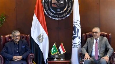 استثمارات باكستانية مرتقبة في قطاعات الأدوية والملابس الجاهزة والهواتف المحمولة وتكنولوجيا المعلومات