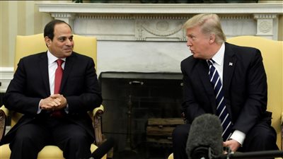ترامب يشكر السيسي ويصف قلادة النيل بـ