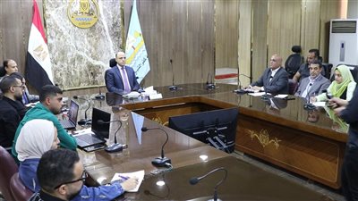 محافظ كفر الشيخ يطمئن على تنفيذ مشروعات المبادرة الرئاسية «حياة كريمة»
